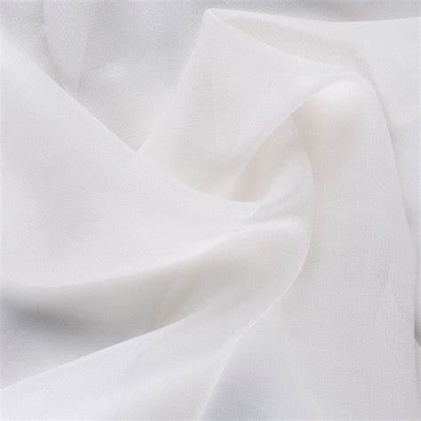 Delicate Tabi Silk