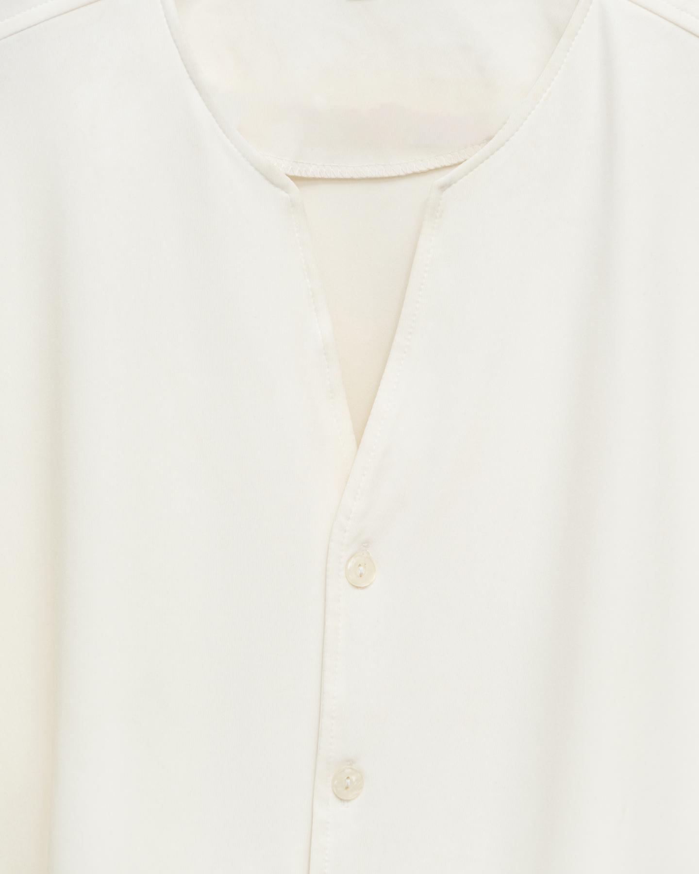 Knit V-Neck White Chinese Collar Shirt