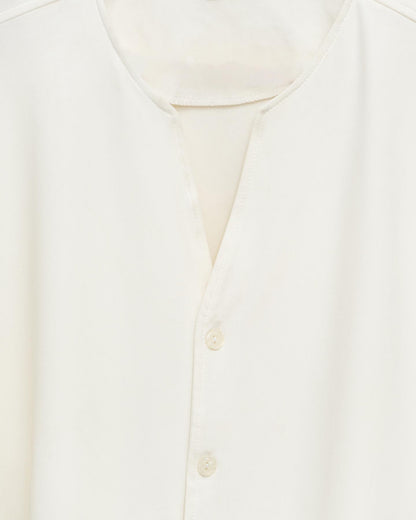 Knit V-Neck White Chinese Collar Shirt